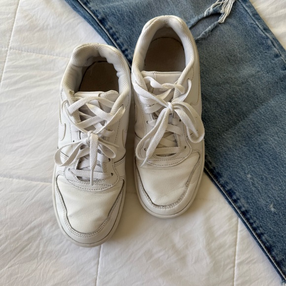 Nike Womens White Sneakers Size‎ 6.5 - Picture 8 of 8